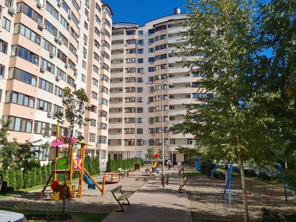 Family Apartments-hristo Botev *