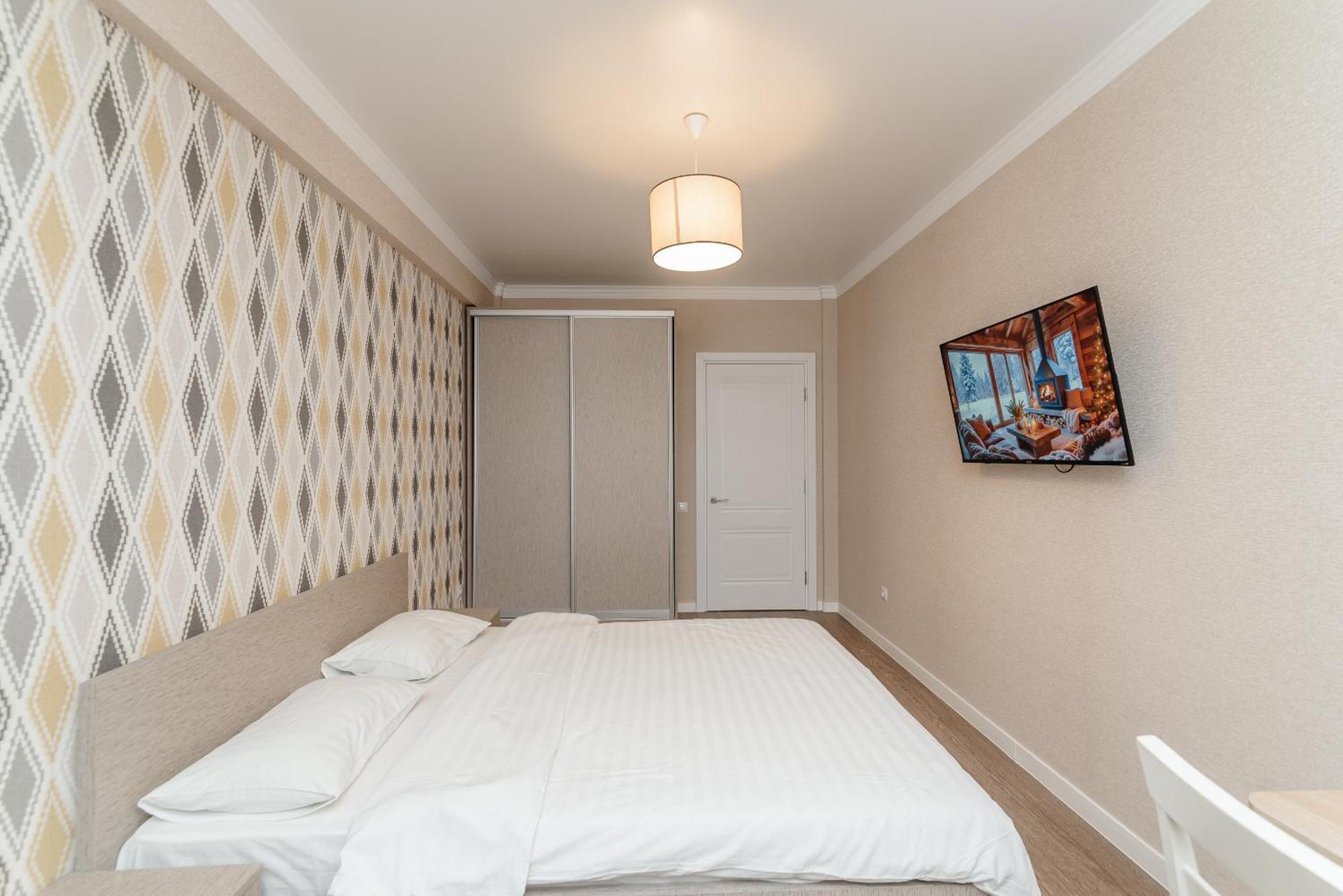 Family Apartments-hristo Botev Apartment